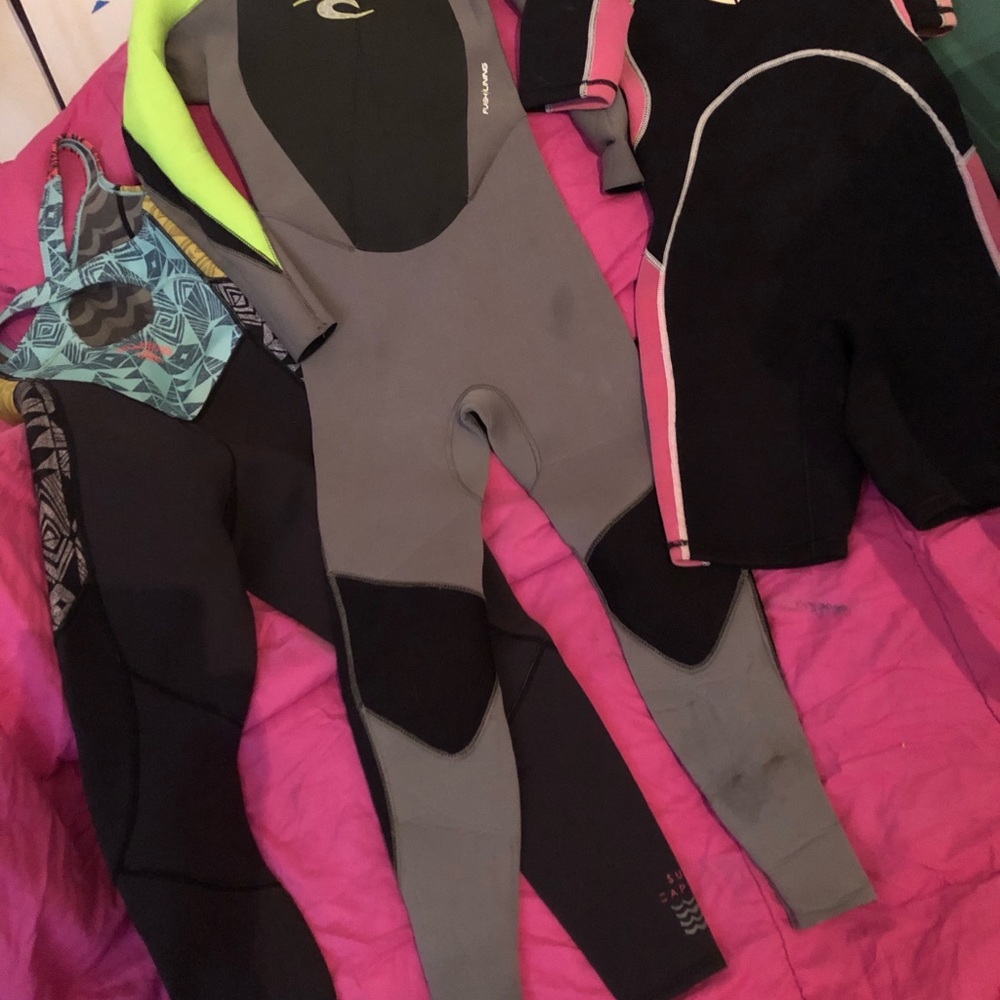 Two Wetsuits /Ripcurl / Roxy Diff Sizes, And Size… - image 2
